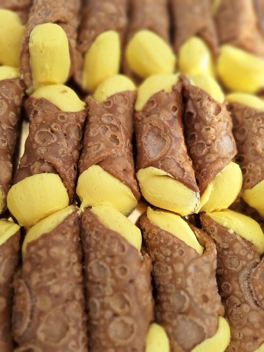 Sizilianisches Cannolo mit Zitronencreme (1 Stück)